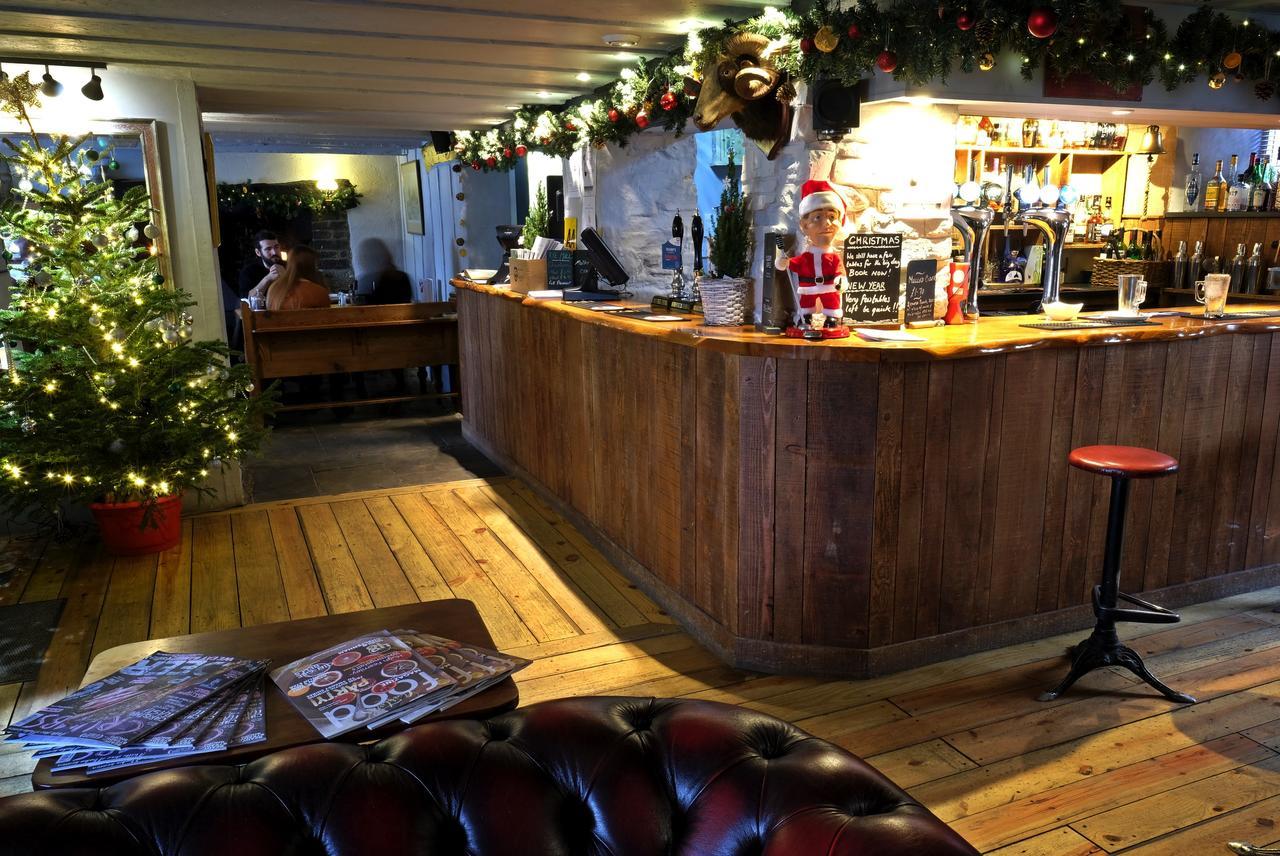 Rams Head Inn Dolton ภายนอก รูปภาพ